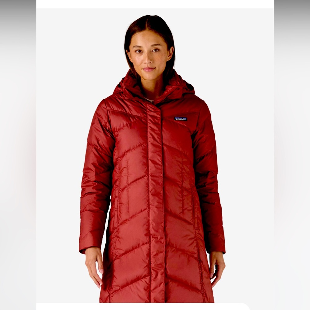 Patagonia down with it parka in Oxide red XS